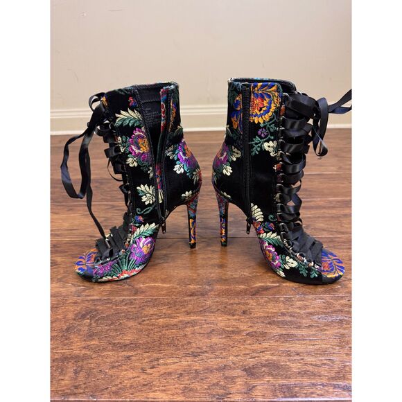 STEVE MADDEN Fuego Ribbon Lace Up, Zipper Asian Embroidered Booties, Sz 7 - Picture 7 of 13